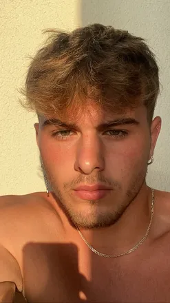 OnlyFans cuenta ivaaan888 header 2