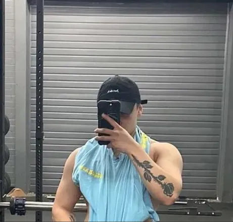 OnlyFans account  snusii avatar 1