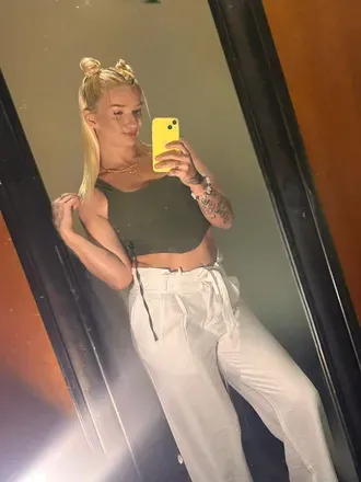 OnlyFans cuenta piperlynn15 avatar 1