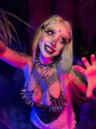 OnlyFans of clairegoth