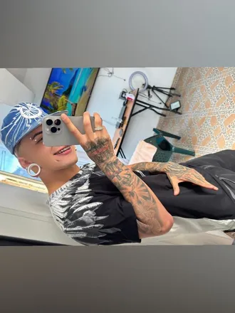 OnlyFans account  alex_munoz header 2