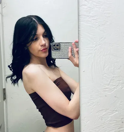 OnlyFans cuenta luvly_lulu avatar 1