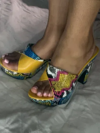 OnlyFans cuenta sweetscorpiofeet header 2