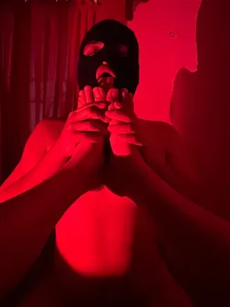 OnlyFans cuenta maskguyhot avatar 1