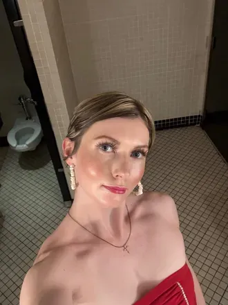 OnlyFans cuenta butterflyscarlet avatar 1
