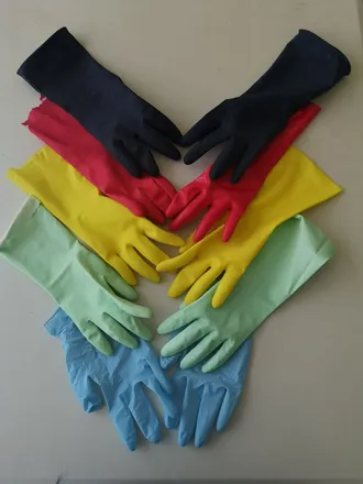 OnlyFans cuenta misslatexgloves header 2