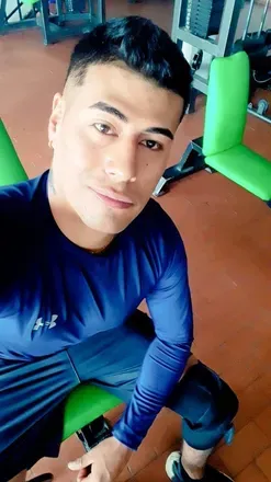 OnlyFans cuenta u224944796 header 2