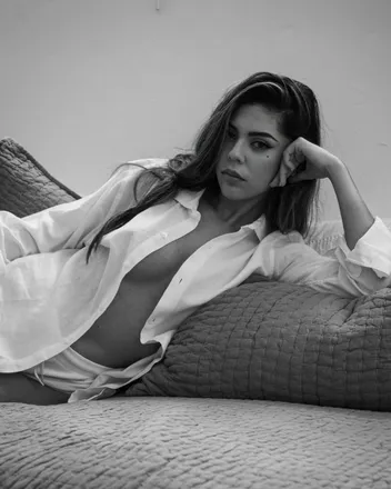 OnlyFans cuenta daniellacarrionn header 2