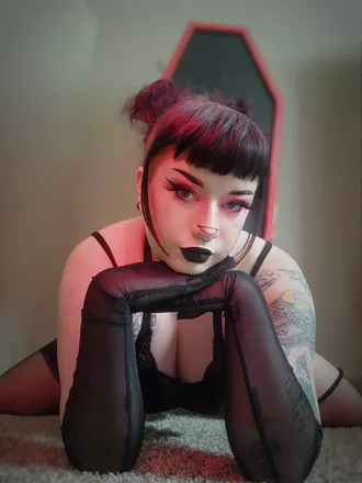 OnlyFans cuenta lenora.vamp header 2