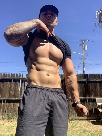 OnlyFans cuenta beefyg header 2