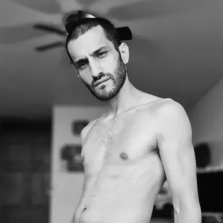 OnlyFans cuenta nicolasmave avatar 1