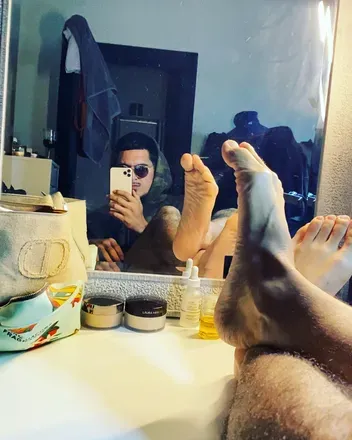 OnlyFans cuenta malemodel212121 header 2