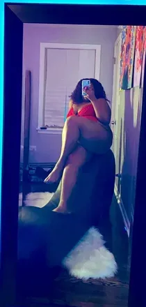 OnlyFans account  qbear avatar 1
