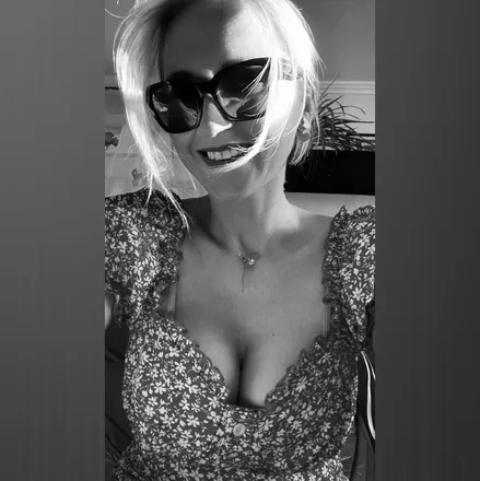 OnlyFans cuenta u103889152 header 2
