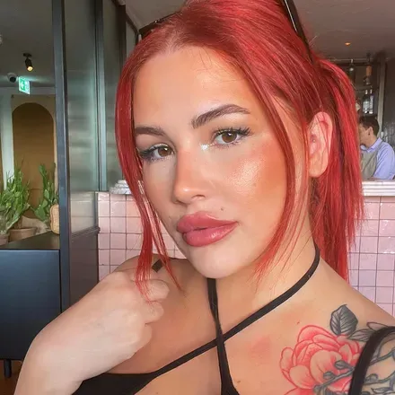 OnlyFans of missivyred