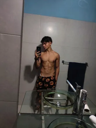 OnlyFans account  maxsex699 header 2