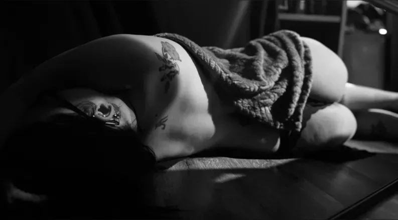OnlyFans cuenta realmombod5 header 2