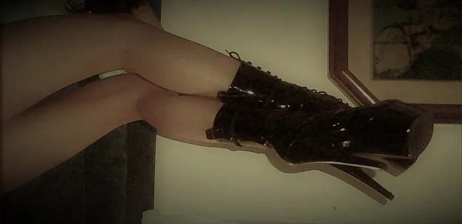 OnlyFans cuenta princessmollyy header 2