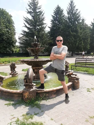 OnlyFans account  u323775195 header 2