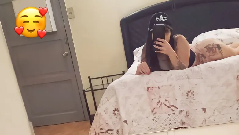 OnlyFans cuenta feeerni header 2