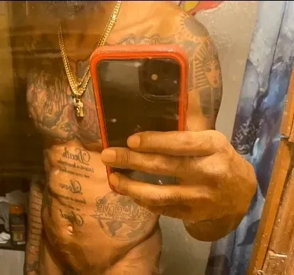 OnlyFans account  donellbones avatar 1