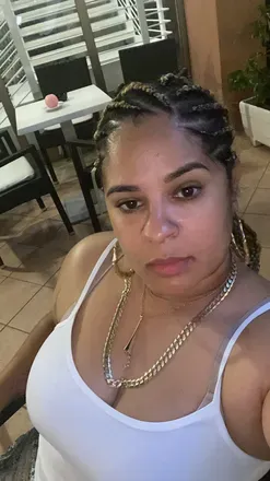 OnlyFans account  lamamidelswager avatar 1