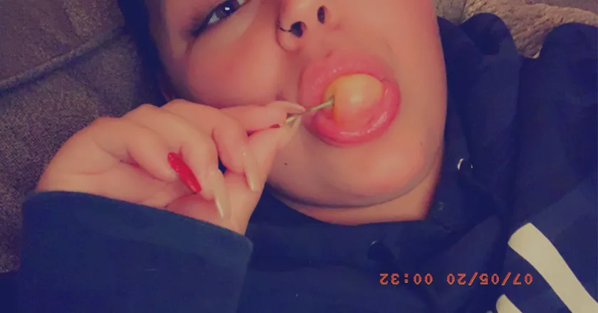 OnlyFans cuenta mamiidiamond header 2
