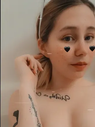 OnlyFans cuenta angelface_20 avatar 1