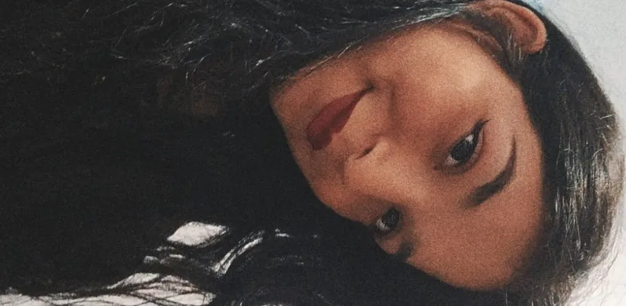 OnlyFans cuenta laurincon00 header 2