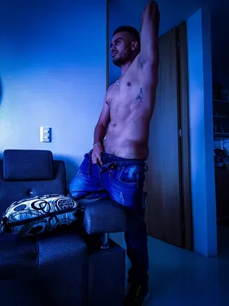 OnlyFans cuenta alexgiraldo96 avatar 1