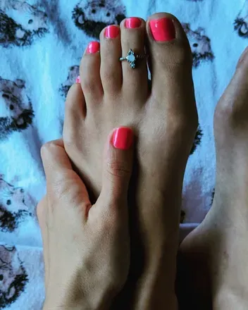 OnlyFans cuenta myfeetareyourcommand avatar 1