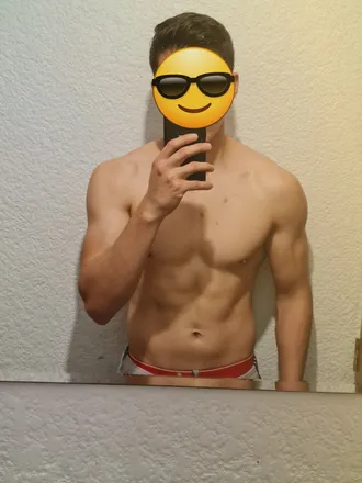 OnlyFans account  ramoeternity header 2