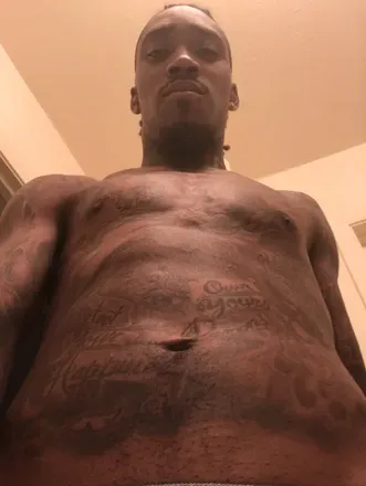 OnlyFans cuenta yungquez avatar 1