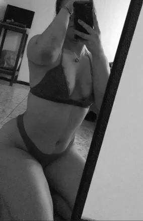 OnlyFans cuenta aitanablk_12 avatar 1