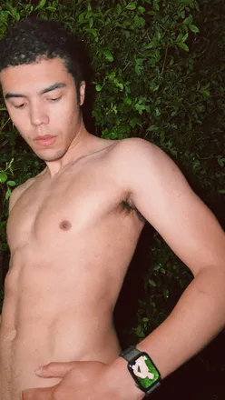 OnlyFans cuenta tylery1 header 2