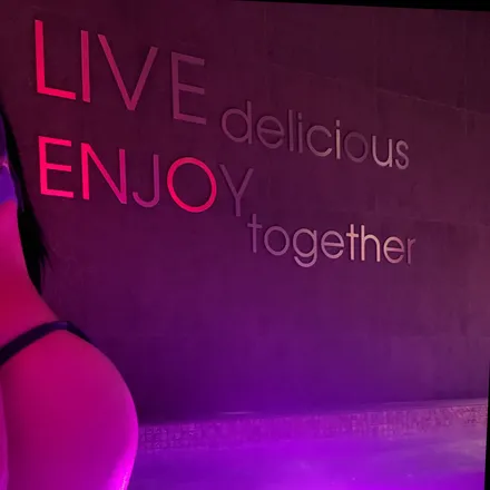 OnlyFans cuenta stephanieebunny header 2