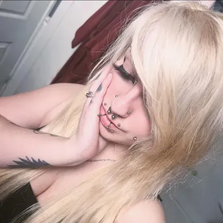 OnlyFans cuenta zombiexxx avatar 1