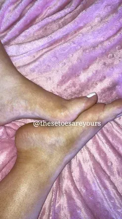 OnlyFans account  thesetoesareyours avatar 1