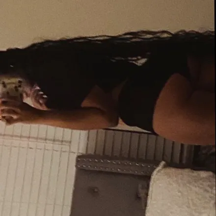 OnlyFans cuenta nomadickyshii header 2