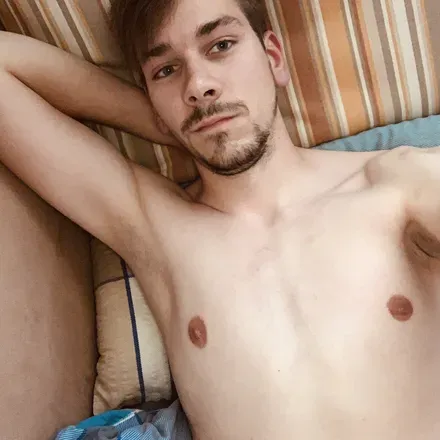OnlyFans account  hotaverageguy avatar 1