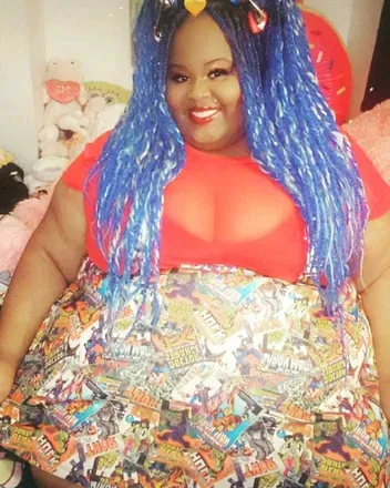 OnlyFans cuenta honeycaramel420 avatar 1