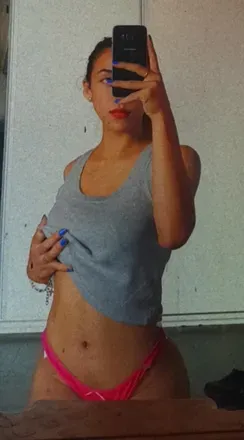 OnlyFans cuenta karencitar avatar 1