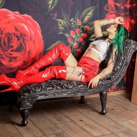 OnlyFans cuenta dancing_raven header 2