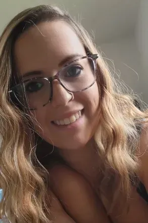 OnlyFans cuenta mrsfirewife avatar 1