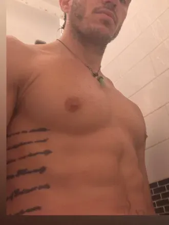 OnlyFans account  nizzypup avatar 1