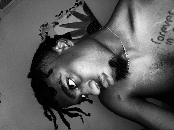 OnlyFans cuenta versacethugtears header 2