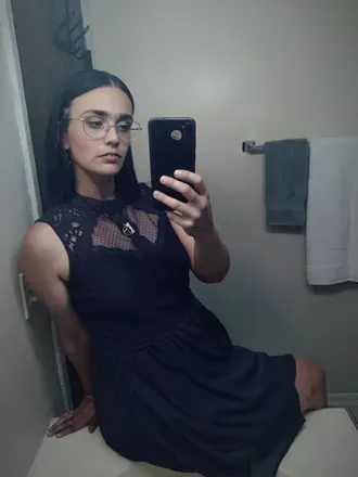 OnlyFans account  practicallymagick avatar 1