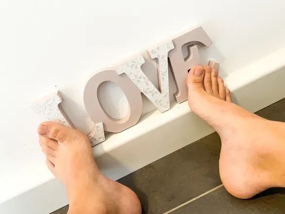 OnlyFans cuenta malefeetlover666 header 2