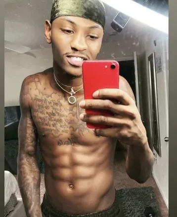 OnlyFans cuenta almightyfitness avatar 1