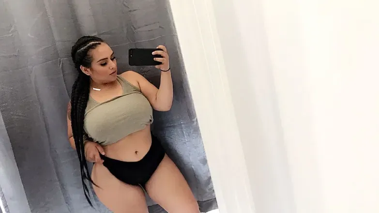 OnlyFans account  dessjustine avatar 1